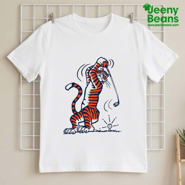 Auburn Tigers Swinging Shirt